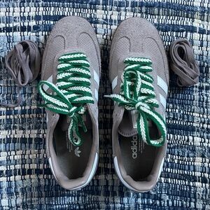 NIB adidas sambas grey-taupe color US size women’s 9/9.5 men’s 8